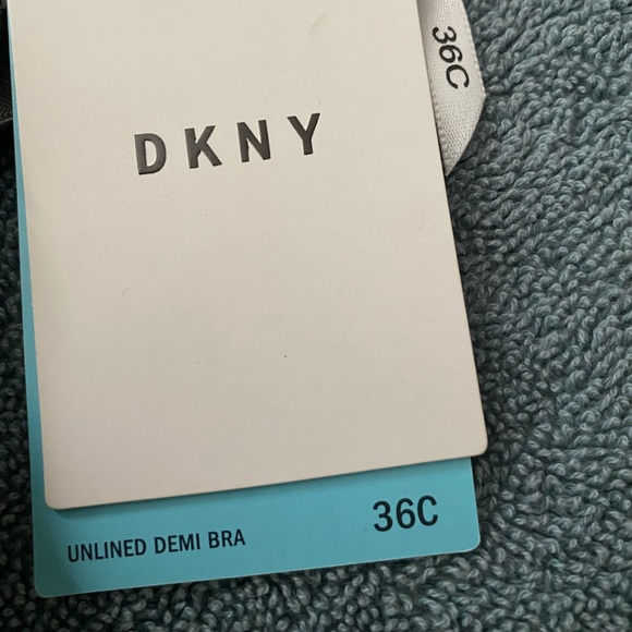 Brand New DKNY Bra - Picture 4 of 8